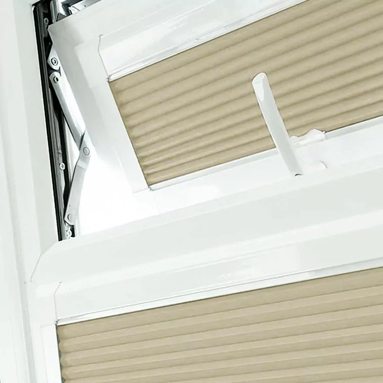 perfect fit pleated blind